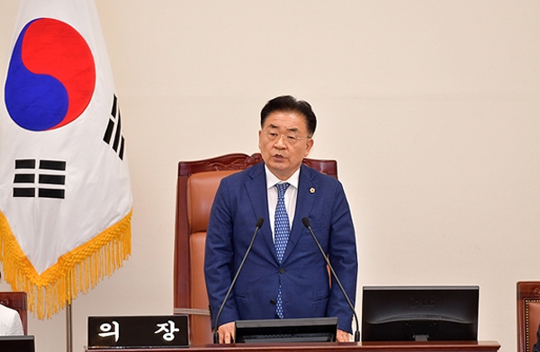 20일 열린 제주도의회 제373회 정례회 2차 본회의에서 김태석 의장이 폐회사를 하고 있다.
